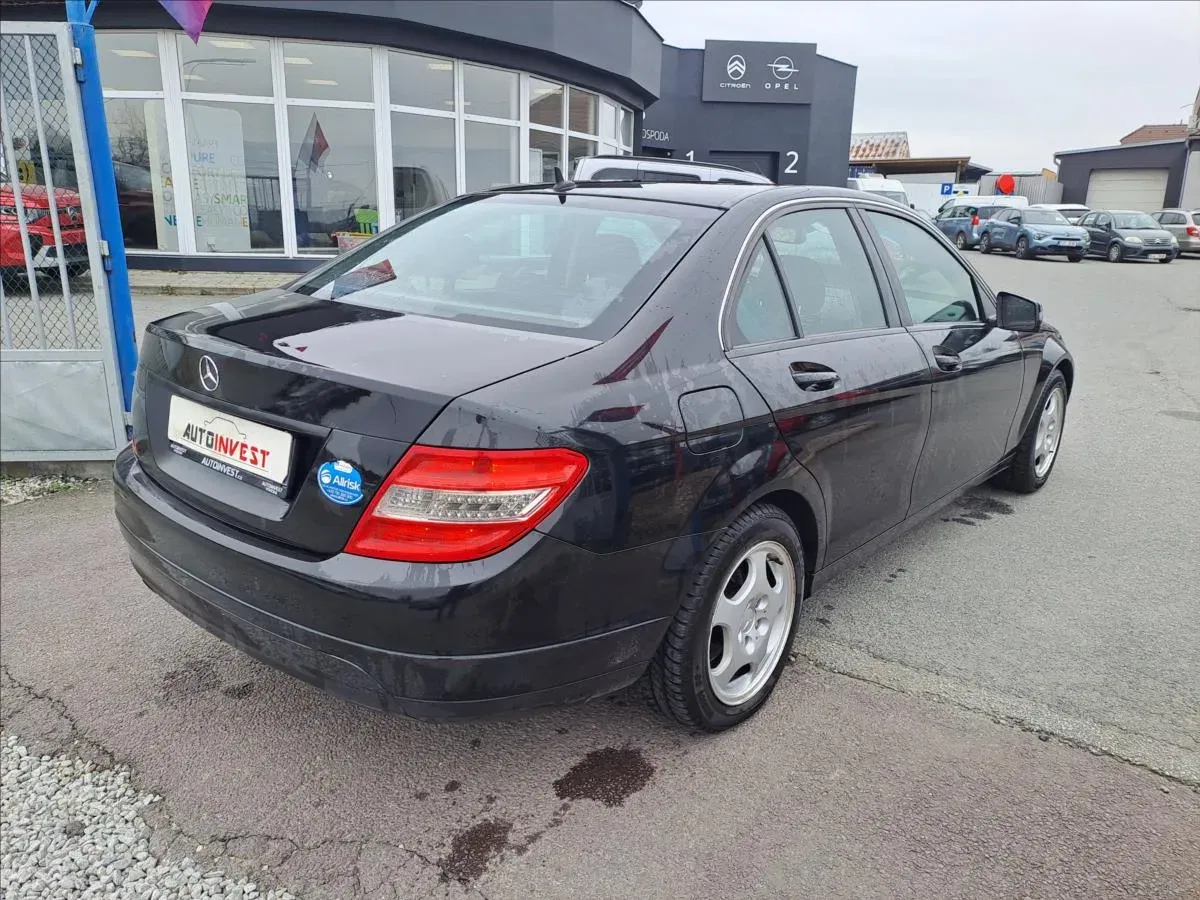 Mercedes-Benz Třídy C - Náhled 3