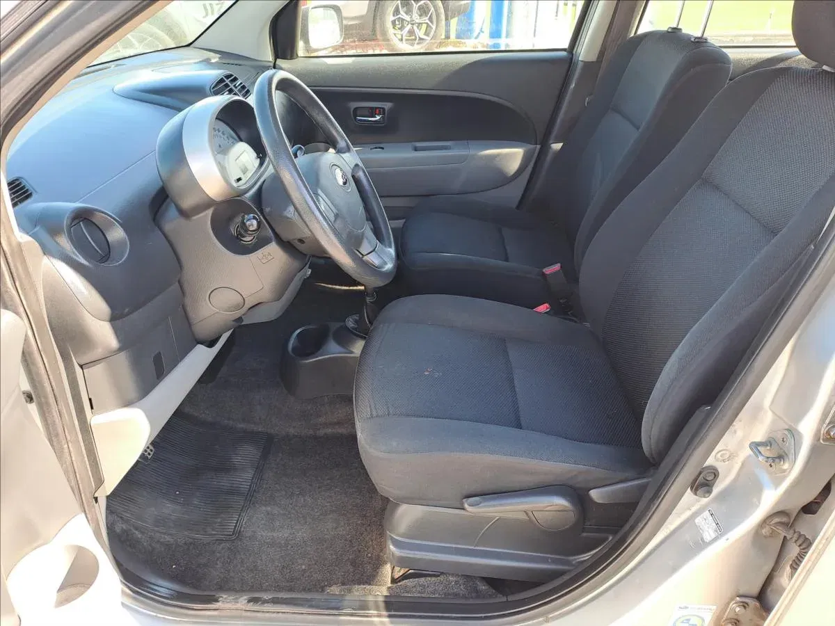Subaru Justy - Náhled 5