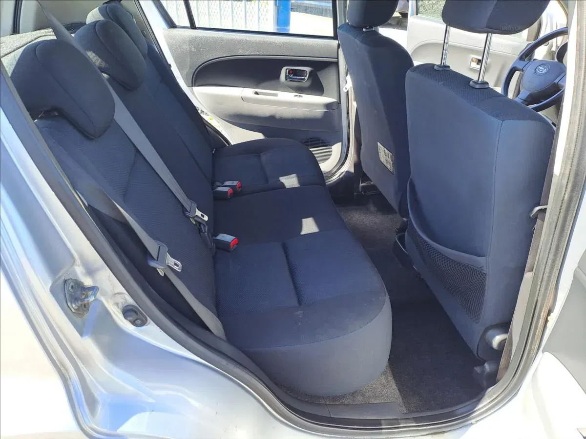 Subaru Justy - Náhled 7