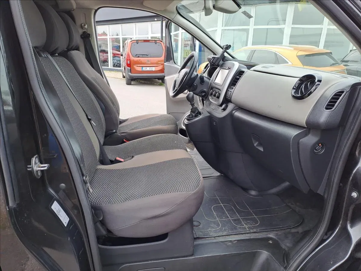 Renault Trafic - Náhled 6