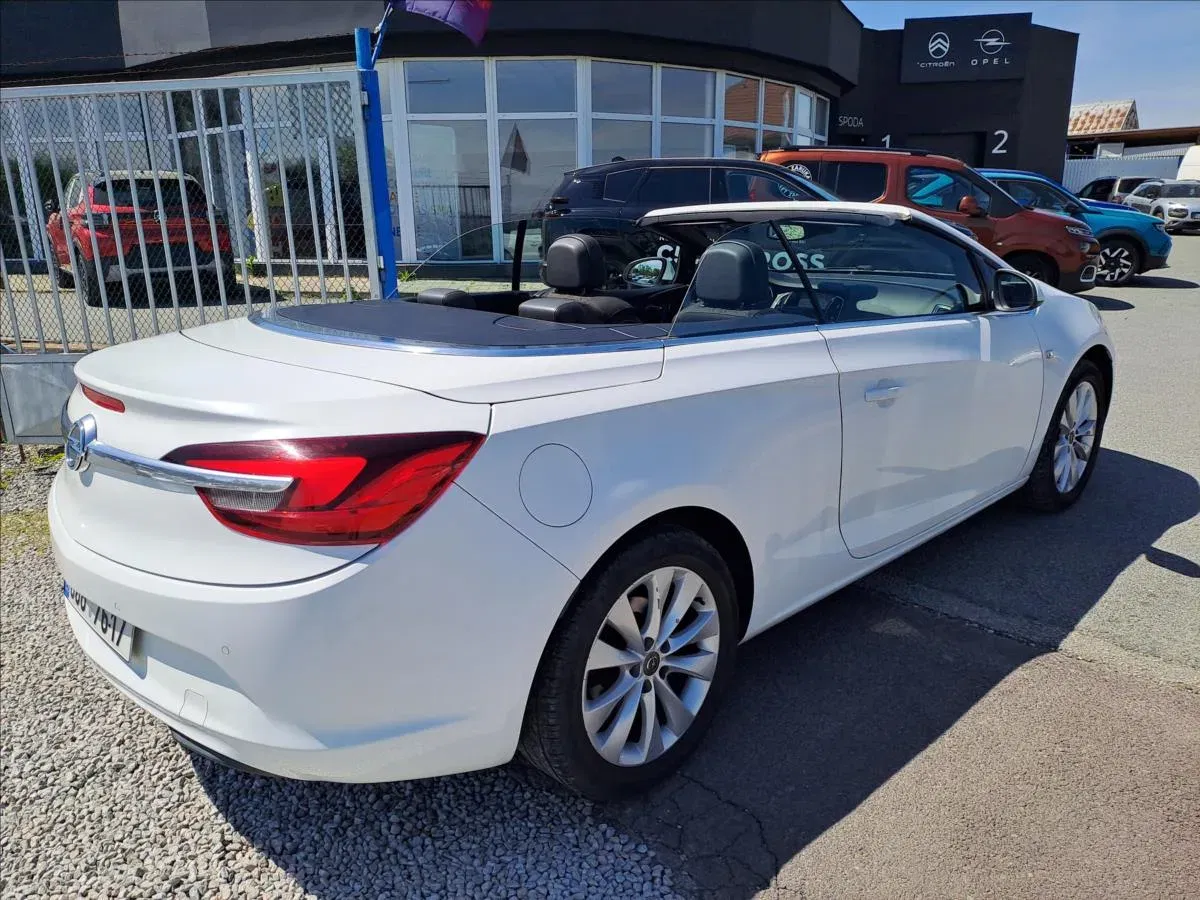 Opel Cascada - Náhled 3
