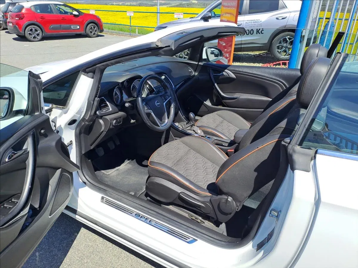 Opel Cascada - Náhled 5