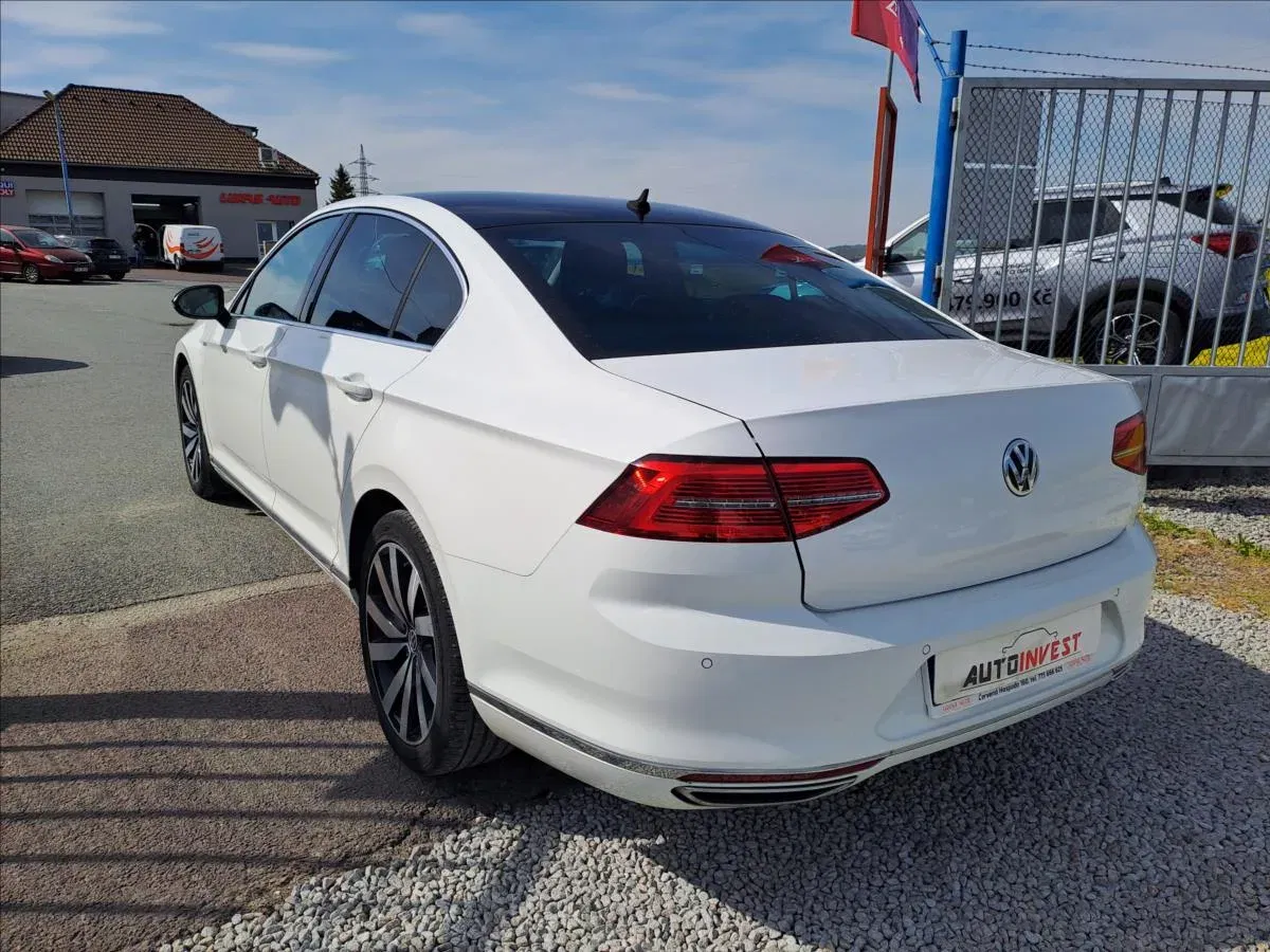 Volkswagen Passat - Náhled 4