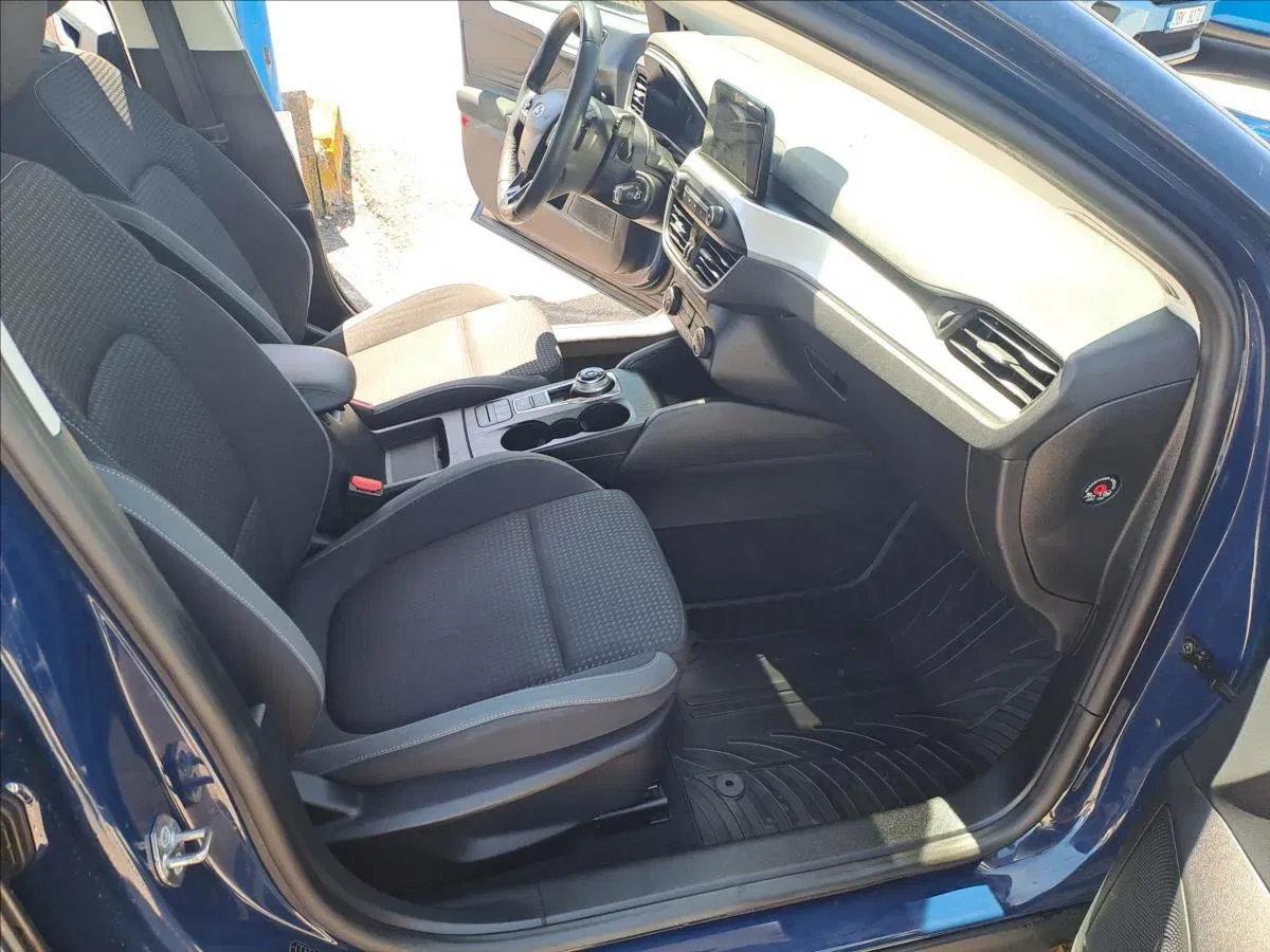 Ford Focus - Náhled 8