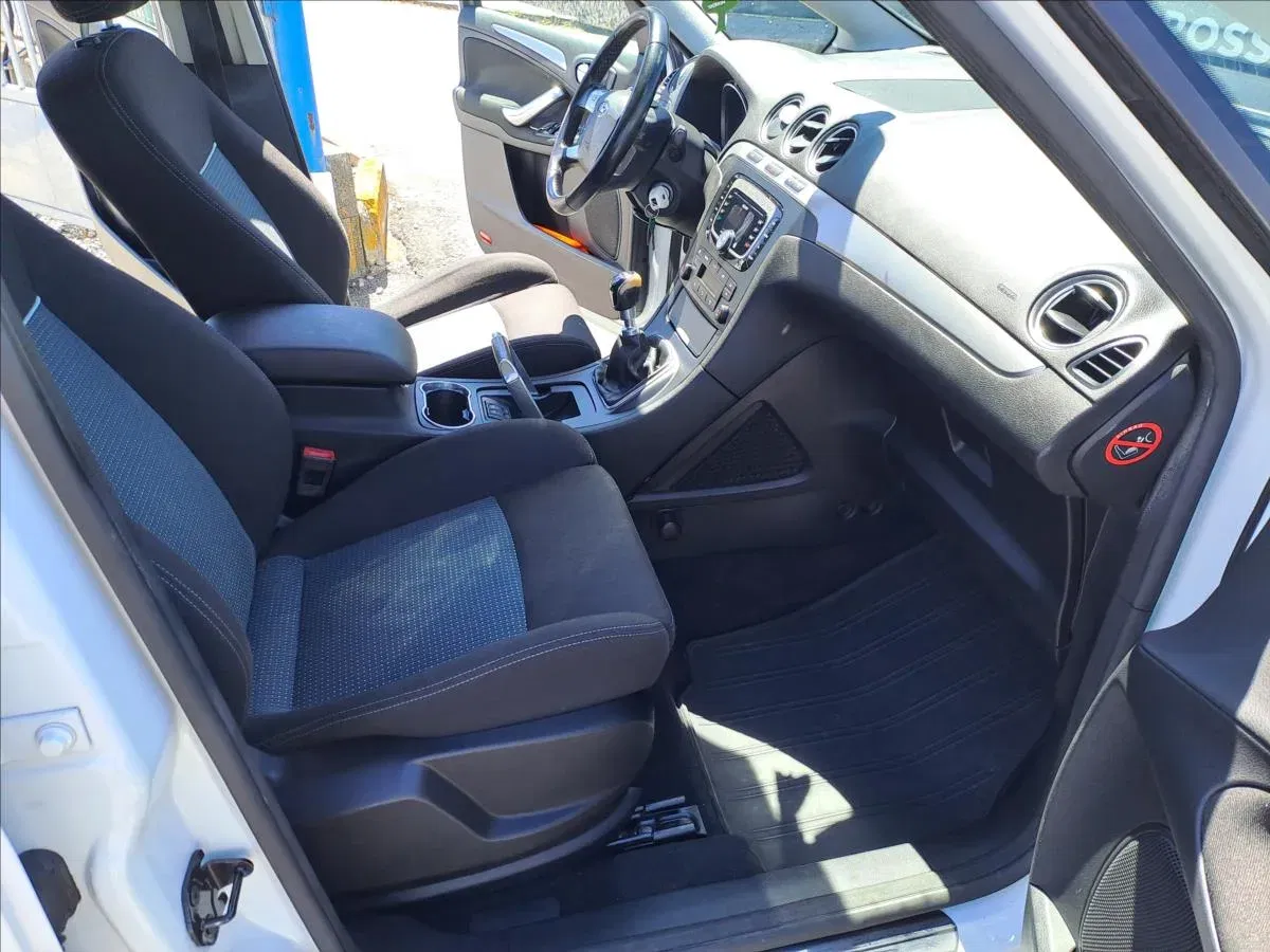Ford S-MAX - Náhled 8