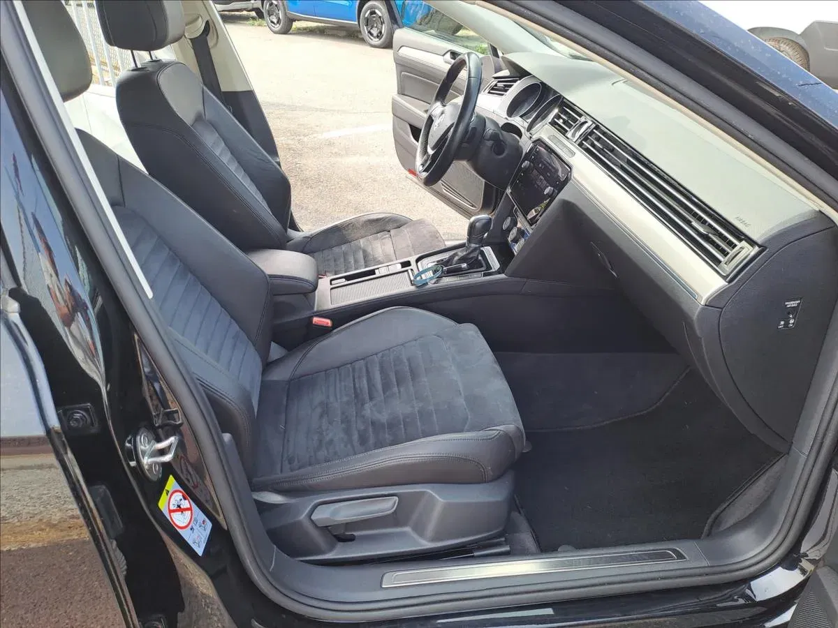 Volkswagen Passat - Náhled 8