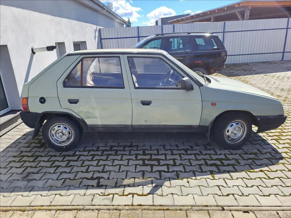 Škoda Favorit - Náhled 3
