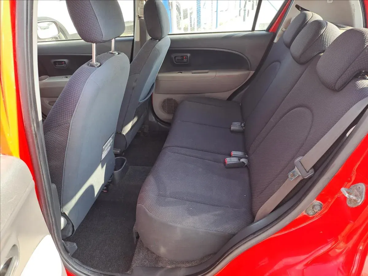 Daihatsu Sirion - Náhled 6