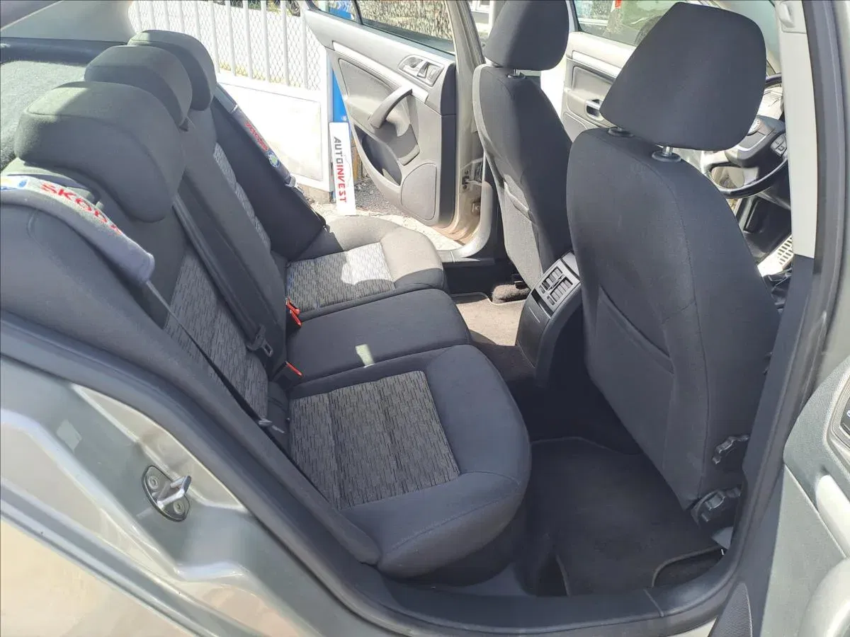 Škoda Octavia - Náhled 7