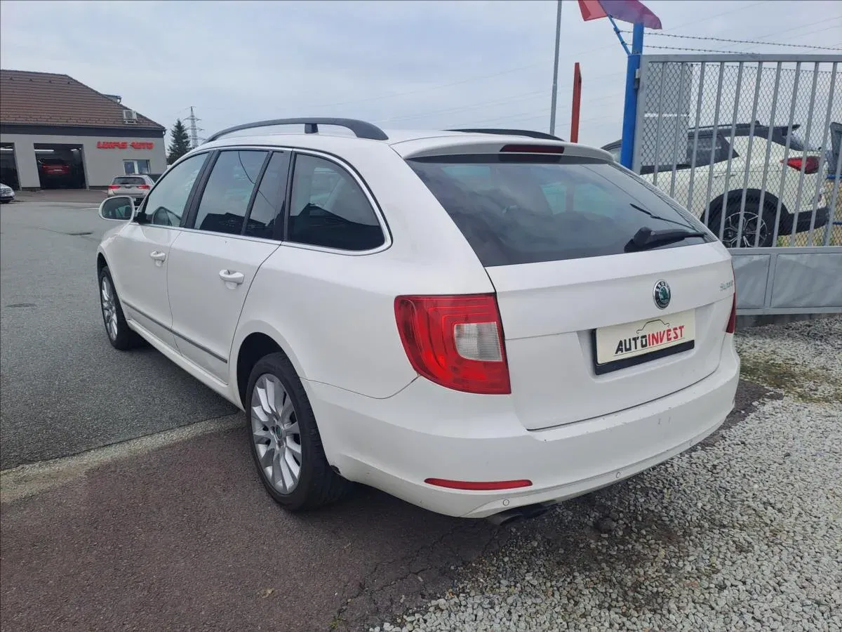 Škoda Superb - Náhled 4