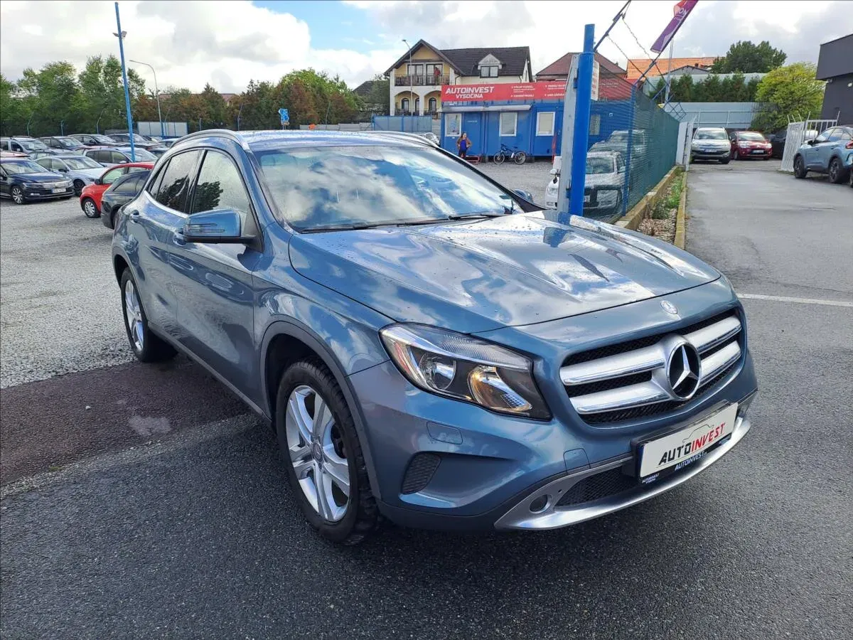 Mercedes-Benz GLA - Náhled 2
