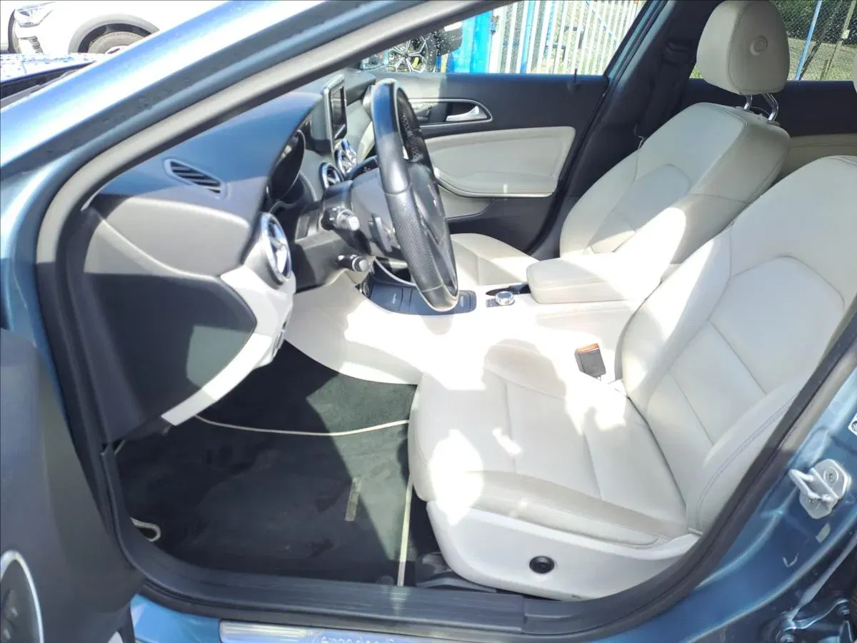 Mercedes-Benz GLA - Náhled 5