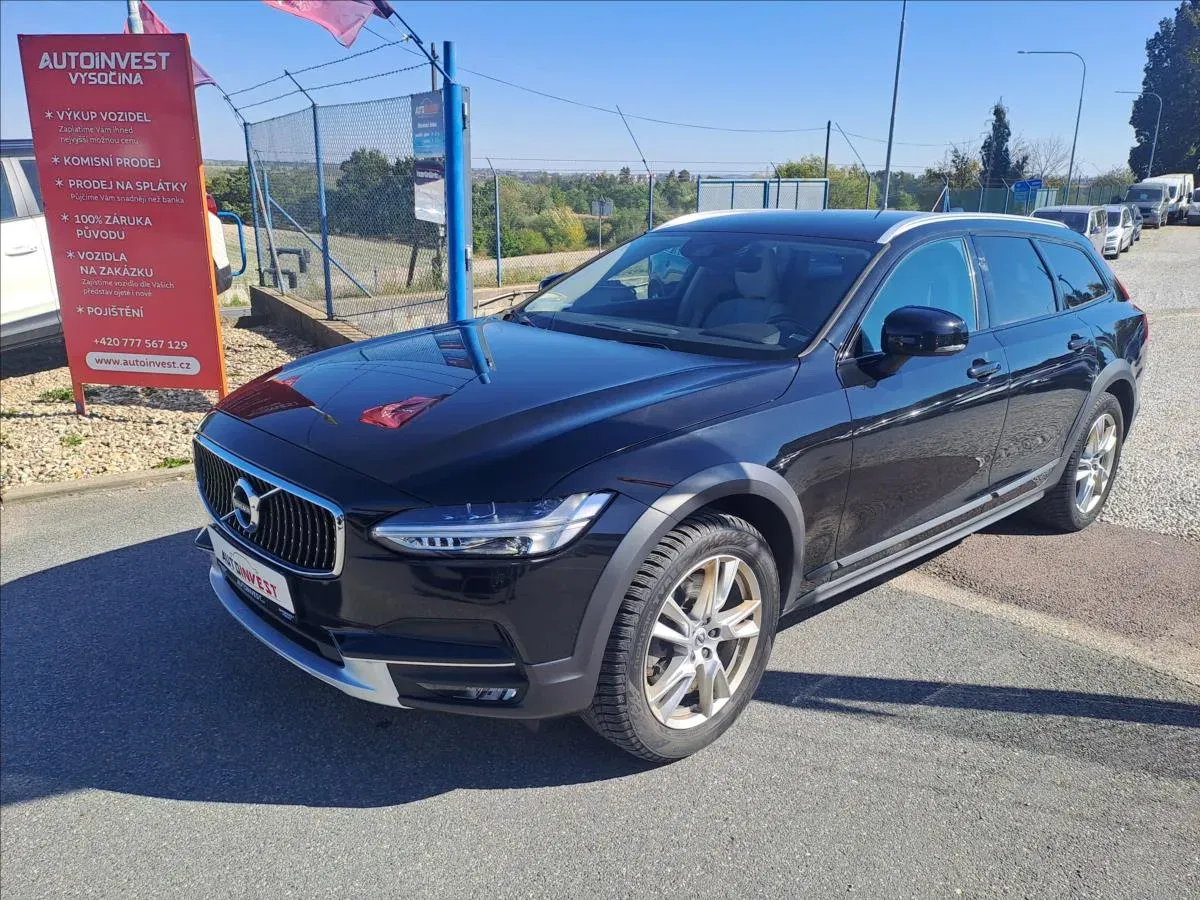 Volvo V90 - Obrázek 1
