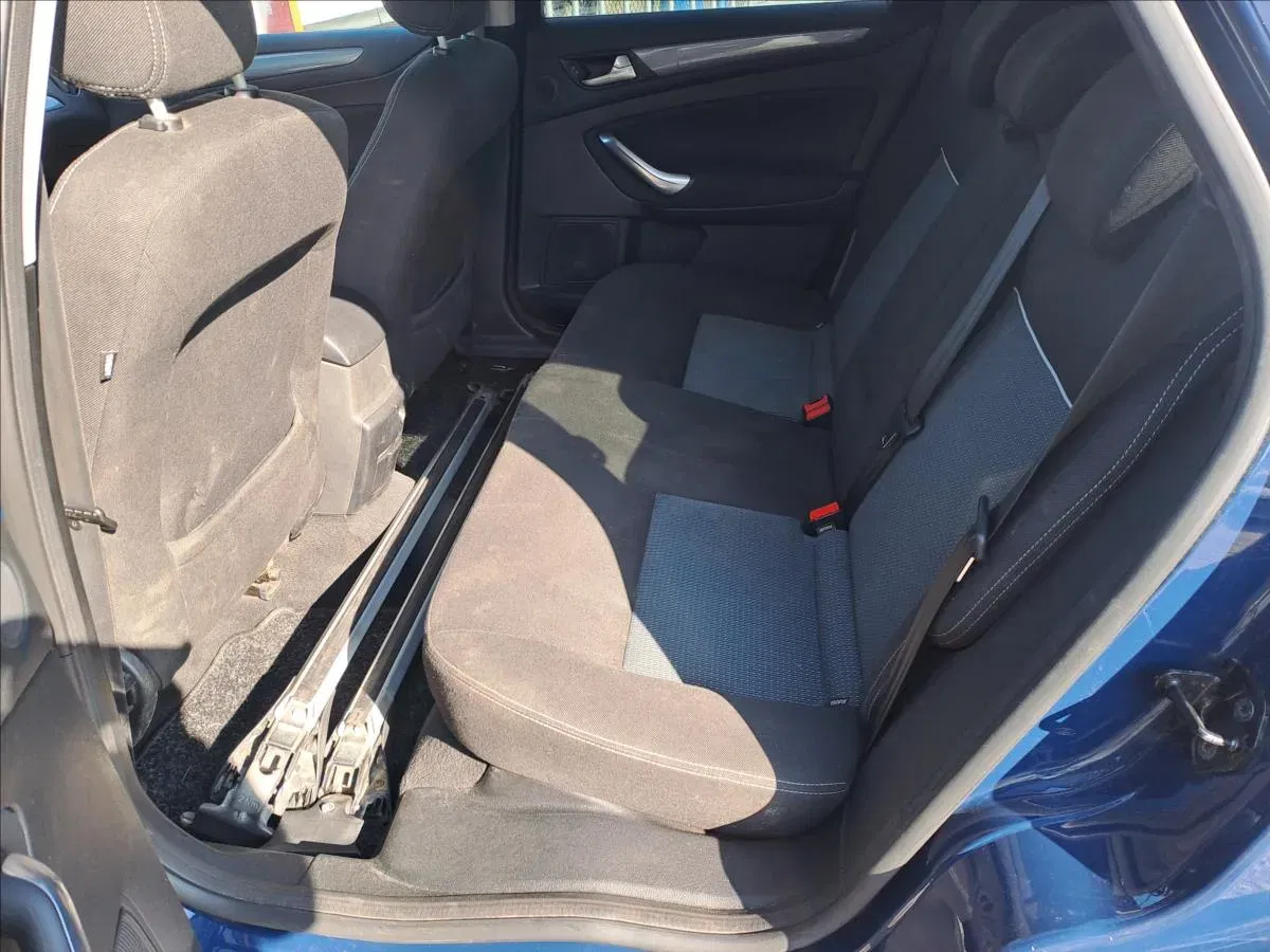 Ford Mondeo - Náhled 6