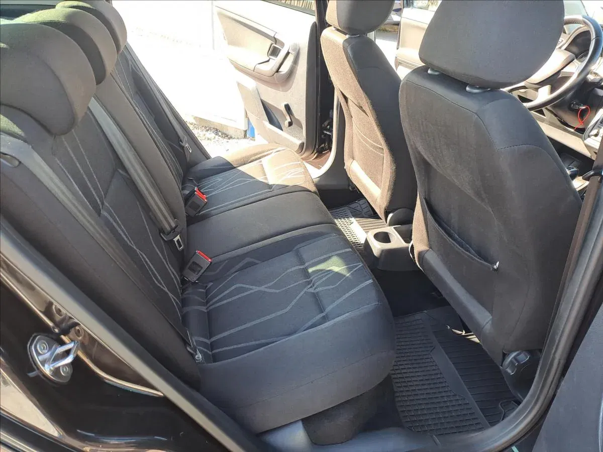 Škoda Fabia - Náhled 7