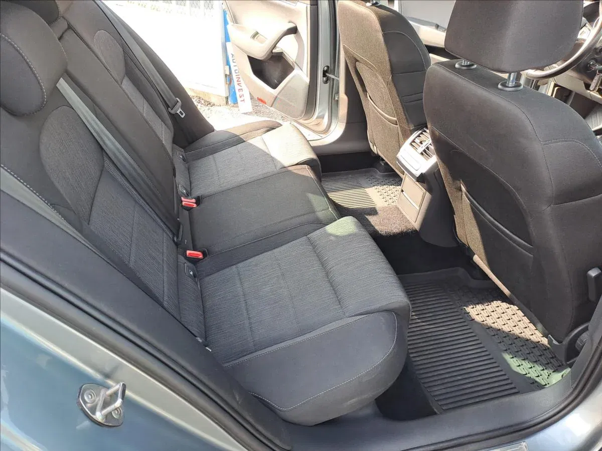 Škoda Superb - Náhled 7