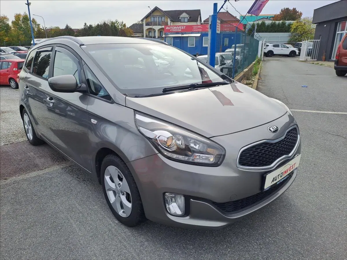 Kia Carens - Náhled 2