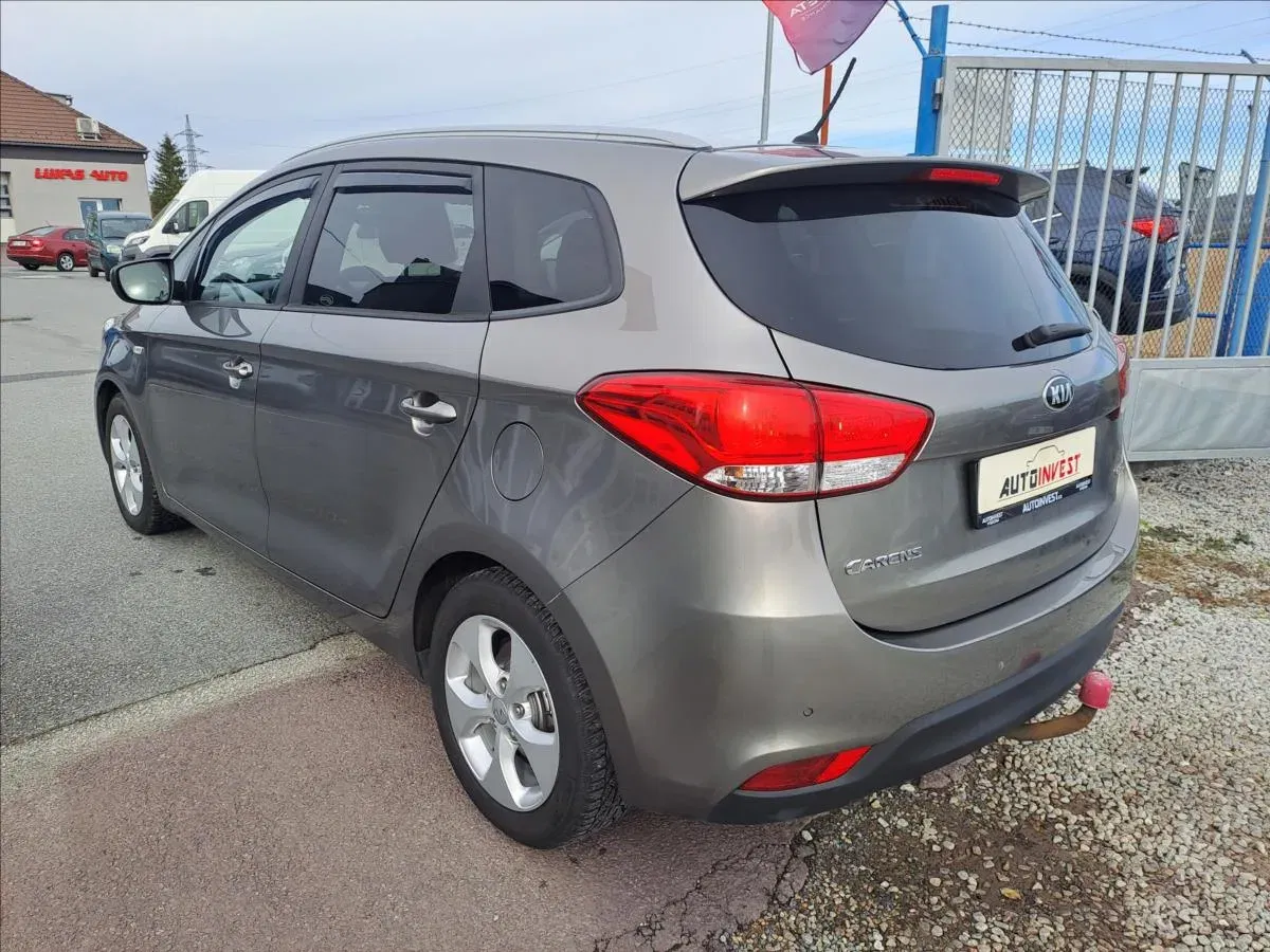 Kia Carens - Náhled 4