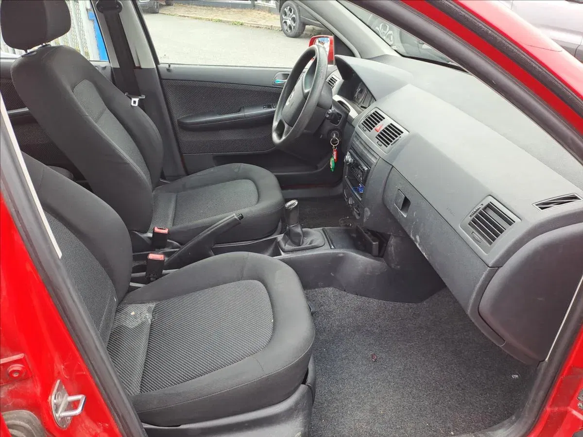 Škoda Fabia - Náhled 8