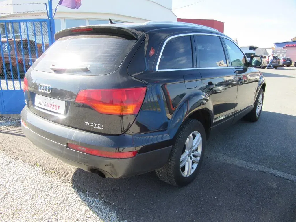 Audi Q7 - Náhled 3