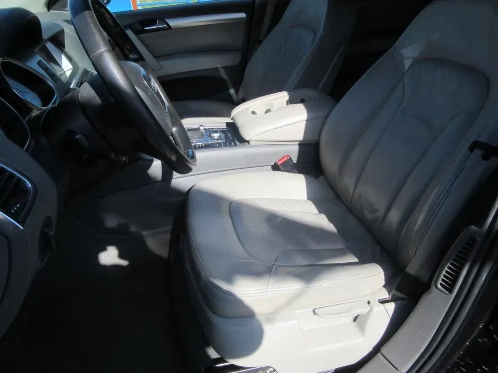 Audi Q7 - Náhled 5