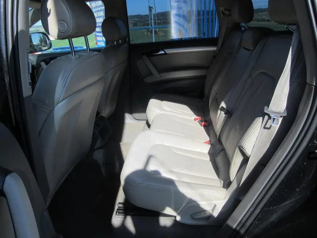 Audi Q7 - Náhled 6