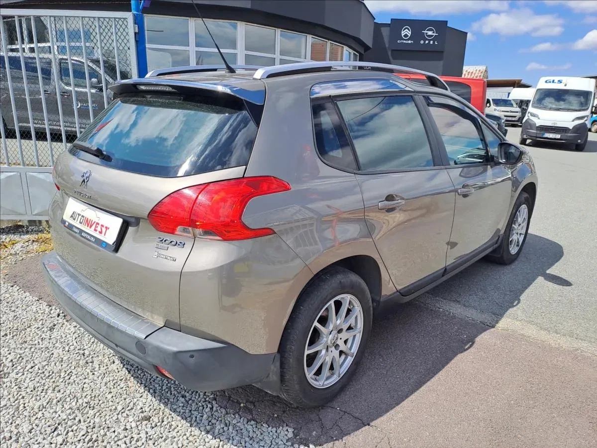 Peugeot 2008 - Náhled 3