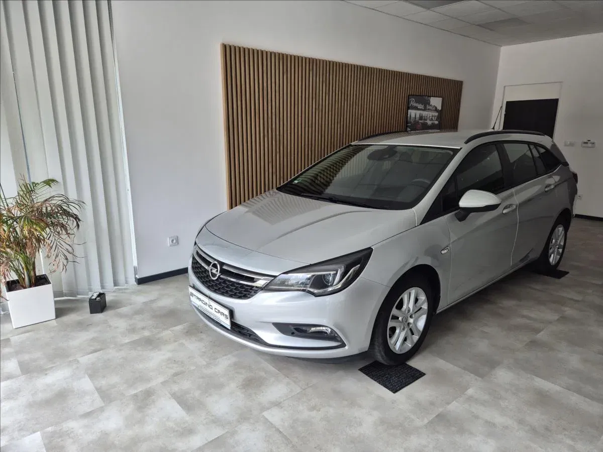 Opel Astra - Náhled 2