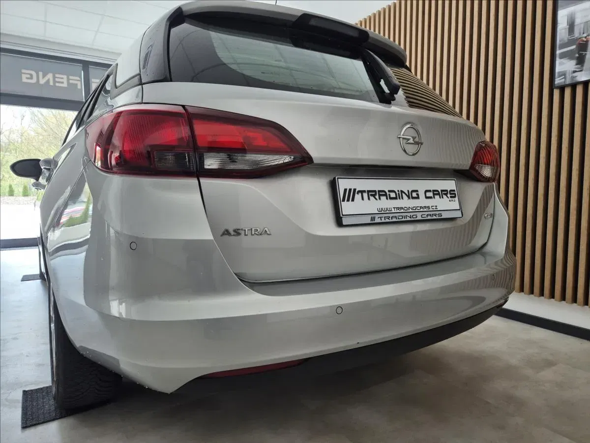 Opel Astra - Náhled 5