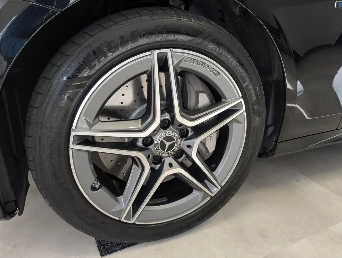 Mercedes-Benz Třídy E - Náhled 5