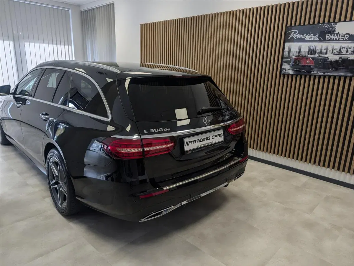 Mercedes-Benz Třídy E - Náhled 8