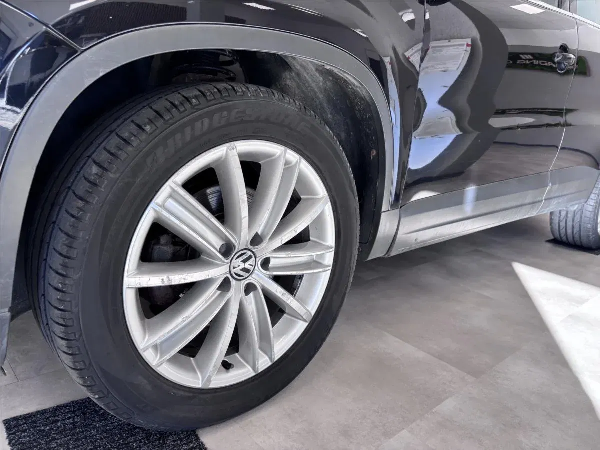 Volkswagen Tiguan - Náhled 4