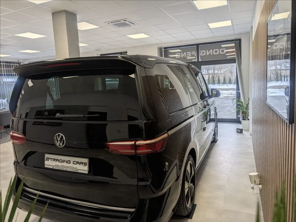Volkswagen Multivan - Náhled 8
