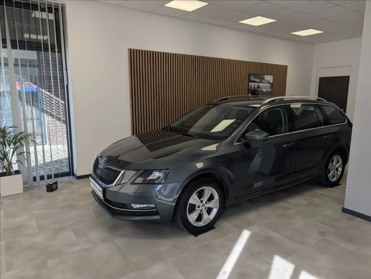 Škoda Octavia - Náhled 3