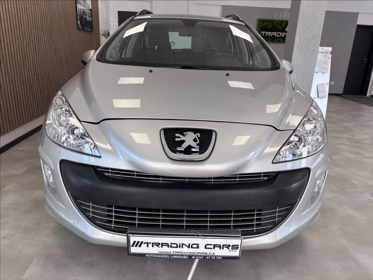 Peugeot 308 - Náhled 2