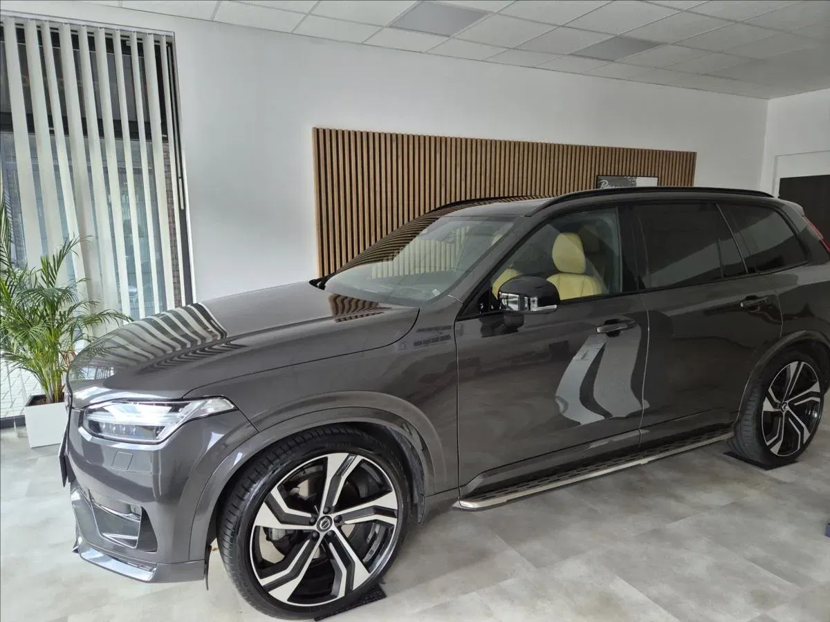 Volvo XC90 - Náhled 3