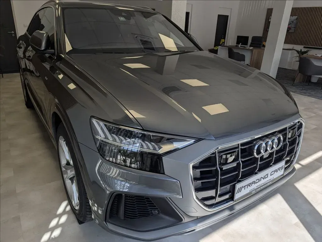 Audi Q8 - Obrázek 1