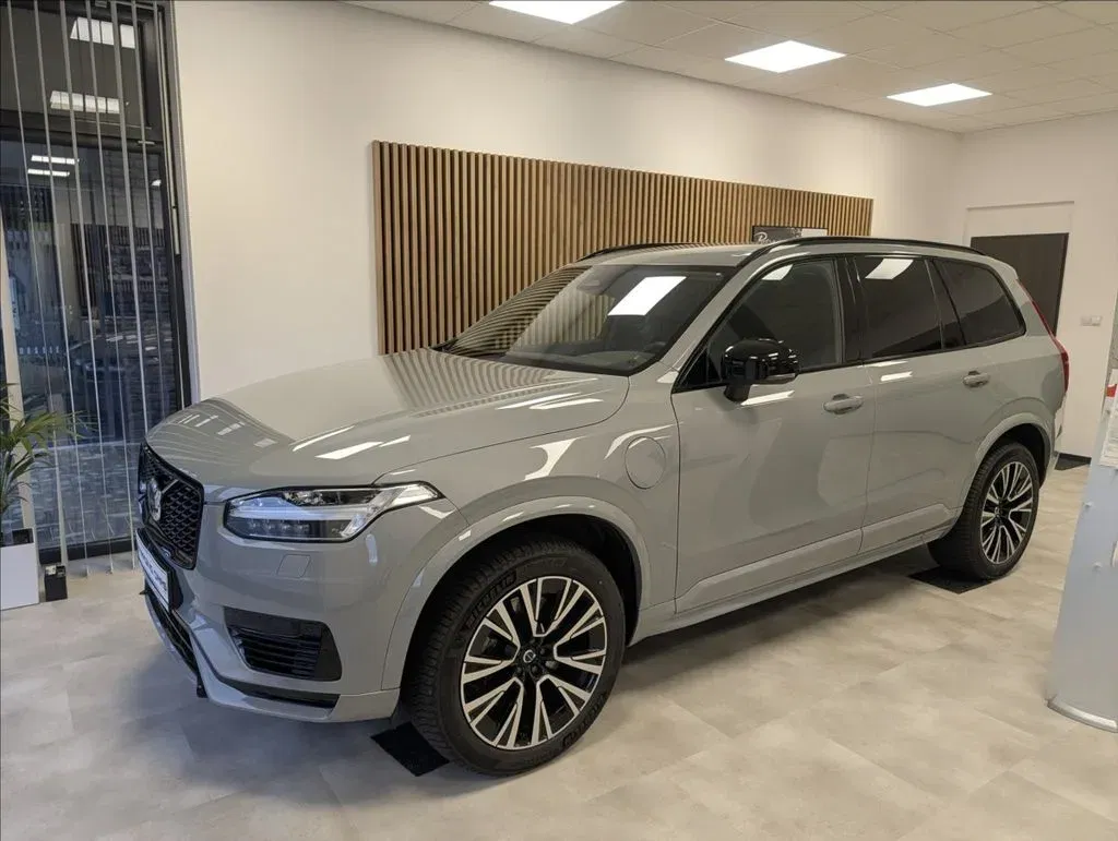 Volvo XC90 - Náhled 4