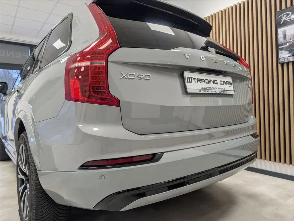Volvo XC90 - Náhled 8