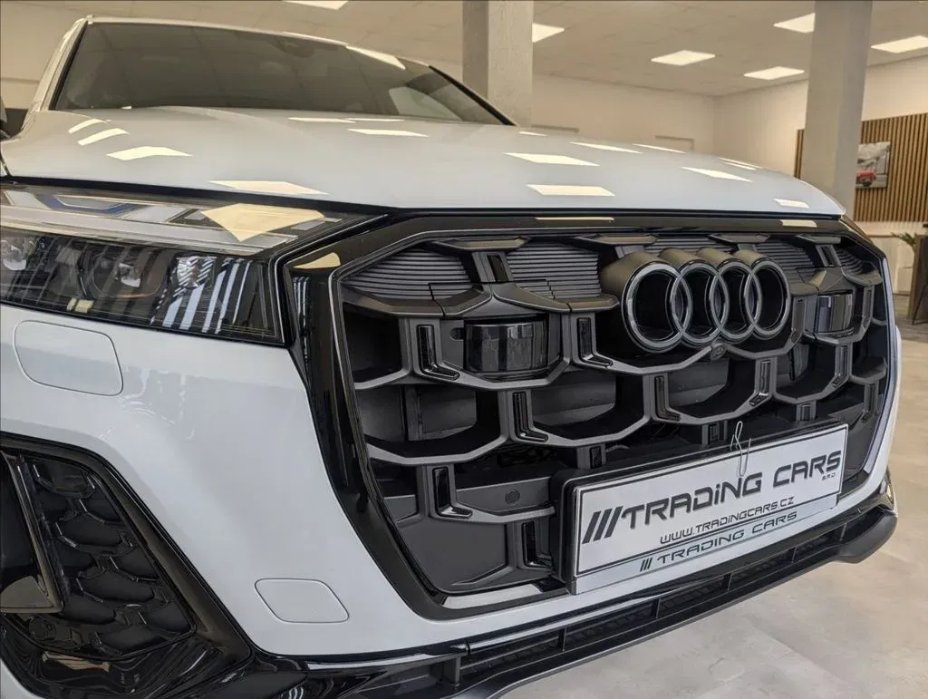 Audi Q7 - Náhled 2