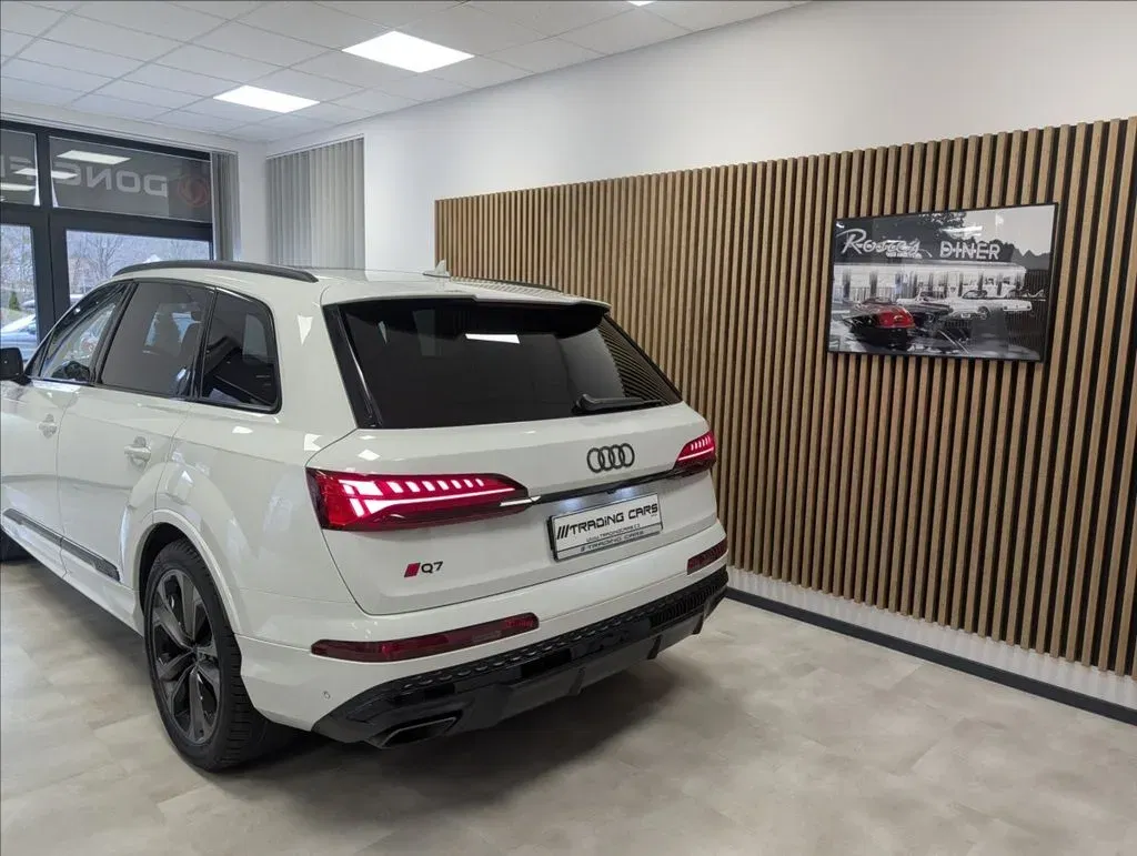 Audi Q7 - Náhled 7
