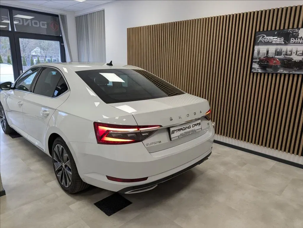 Škoda Superb - Náhled 6