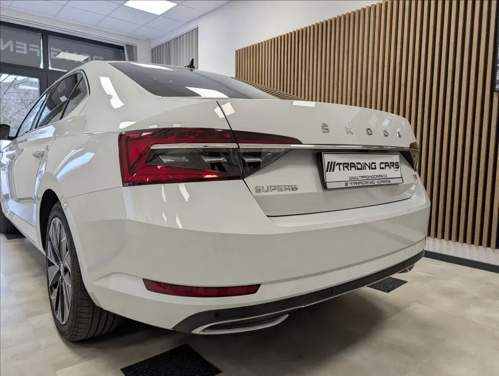 Škoda Superb - Náhled 7