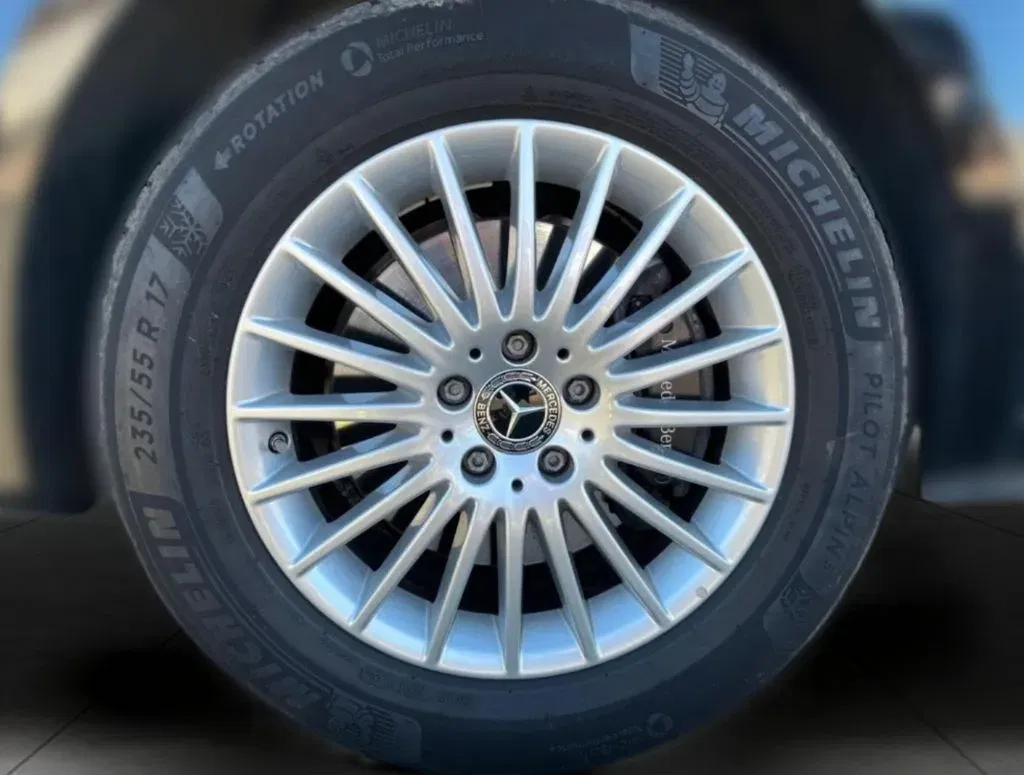 Mercedes-Benz Třídy V - Náhled 8