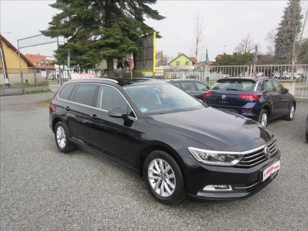 Volkswagen Passat - Náhled 2