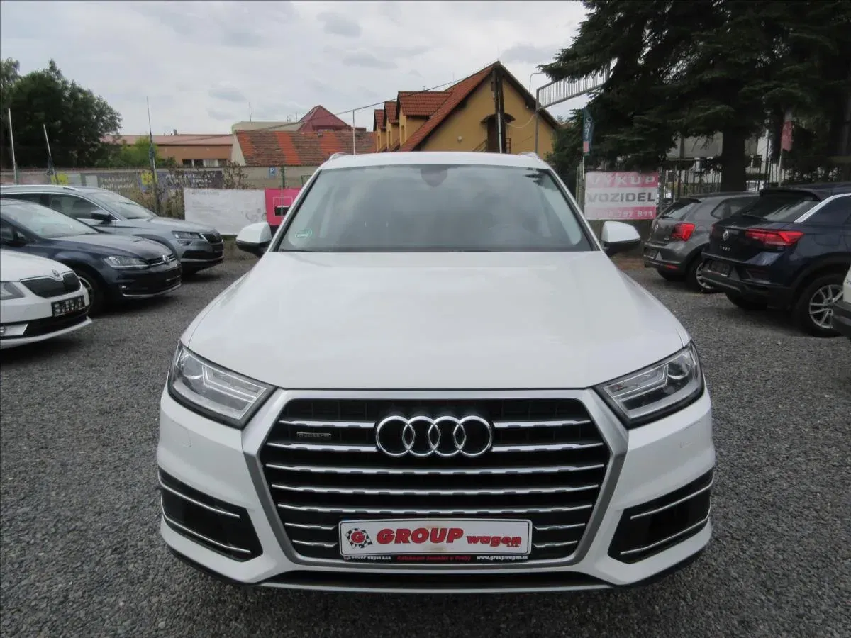 Audi Q7 – fotografie 1