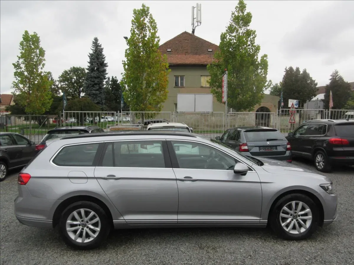 Volkswagen Passat - Náhled 4