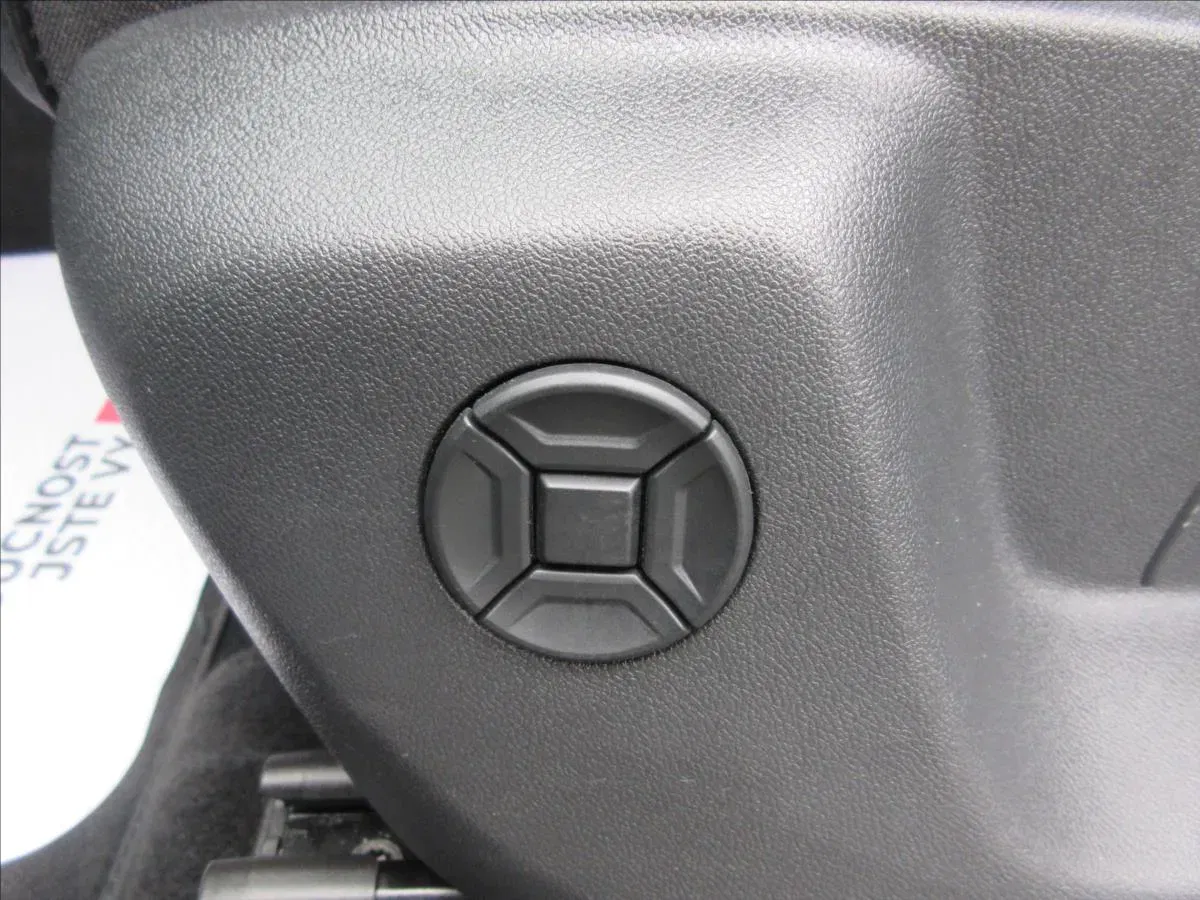 Volkswagen Tiguan - Náhled 7