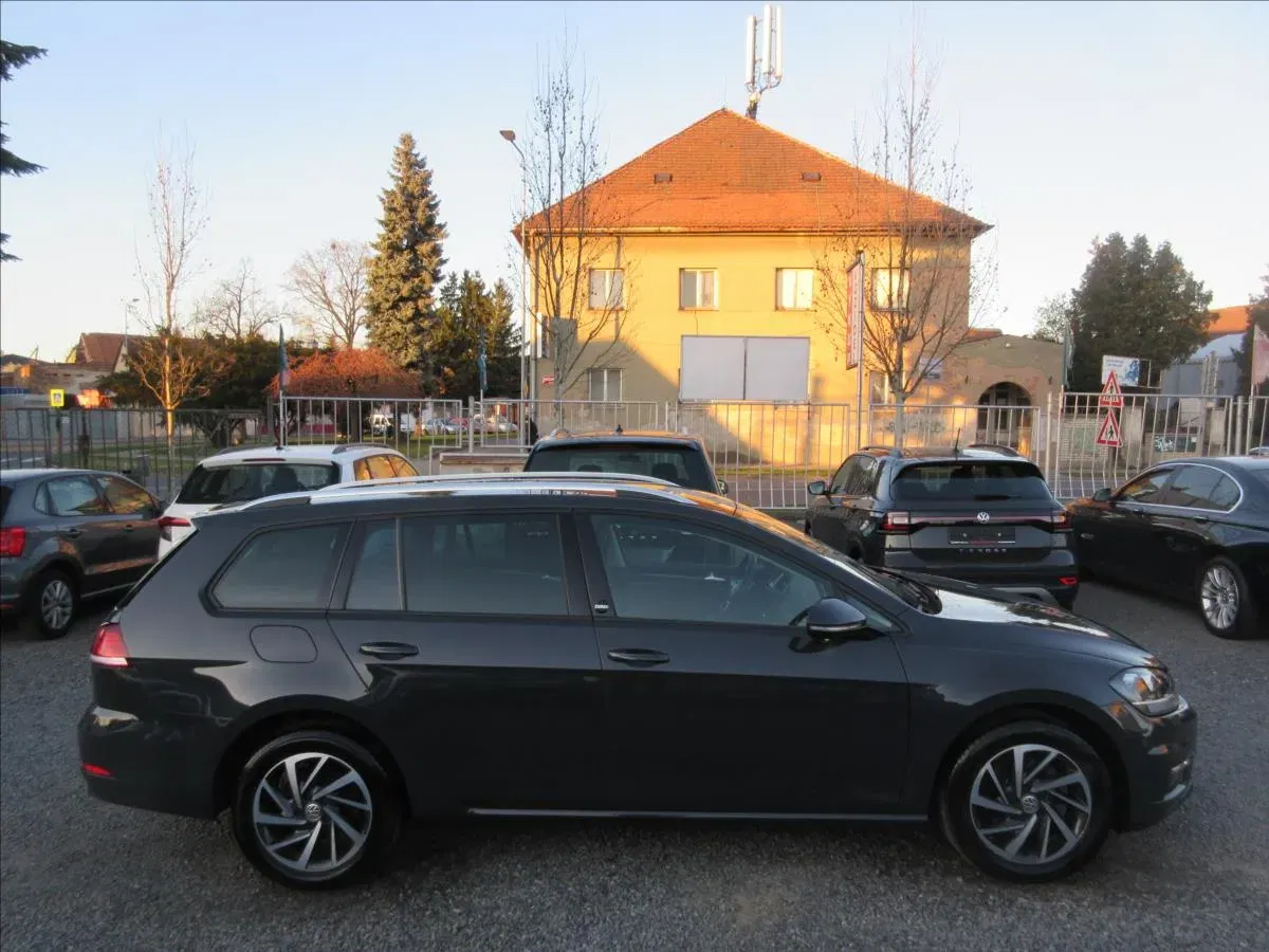 Volkswagen Golf - Náhled 4