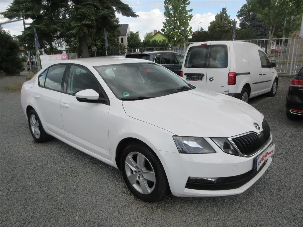Škoda Octavia - Náhled 2